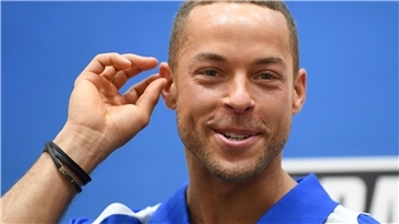  Andrej Mangold, Basketballspieler, darf wieder zurück ins „Promi Big Brother“-Haus. (Archivbild)