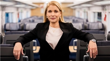  Es müsse alles anders gemacht werden als früher, sagt die neue Bahn-Chefin Palla. (Archivbild)