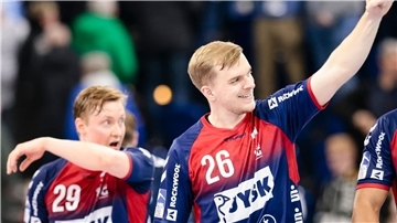  Flensburgs August Baskar Pedersen (hinten) wechselt nach Hannover.