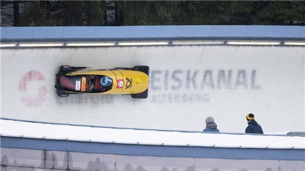 Sprinter Wulff gewinnt beim Debüt mit Friedrich im Zweierbob Francesco Friedrich und Simon Wulff sorgten gleich im ersten Weltcuplauf für einen Startrekord.