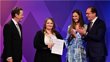  Inna Rommelfanger aus Verden (zweite von links) wurde geehrt. 