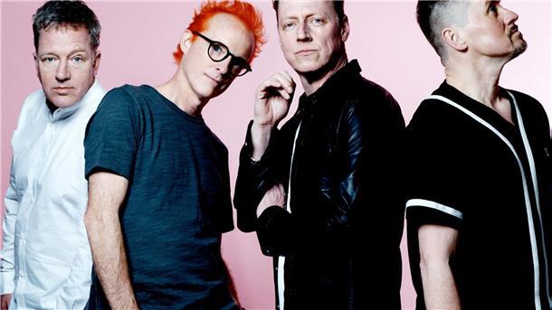 Gewohnt melancholisch: „L.A. Times“ von Travis erscheint  „L.A. Times“ heißt das neue Album von Travis. Die Bandbesetzung ist seit ihrer ersten, damals kaum beachteten Single „All I Want to Do Is Rock“ aus dem Jahr 1996 konstant geblieben.