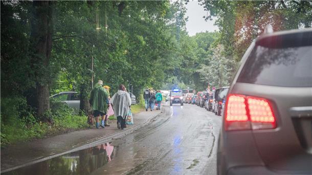 ... und die Straßen in Wanhöden sind voll.