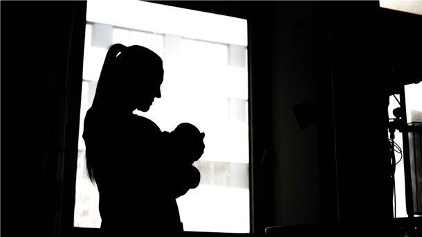 Zehn Jahre vertrauliche Geburt: inkognito, aber gut versorgt 1166 Frauen haben nach Angaben des Bundesfamilienministeriums bis Februar 2024 vertraulich ein Kind geboren.