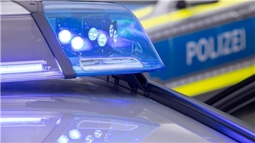 14 Monate nach einem mutmaßlich homophoben Angriff hat die Polizei einen Tatverdächtigen ermittelt. (Symbolbild)