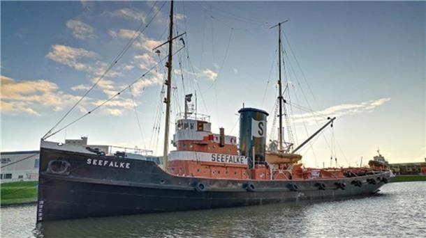 Start in die Sommersaison: Schifffahrtsmuseum und Museumshafen  Ab Sonnabend wieder zu besichtigen: Der Hochseebergungsschlepper Seefalke im Museumshafen.