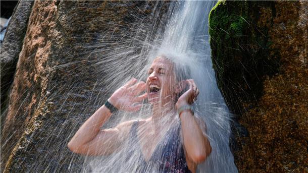 Schlau am Wasser: Teste dein Wissen! Abkühlen vor dem Baden