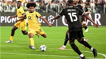 Adeyemi traf mit einem feinen Schuss zur Führung für den BVB.