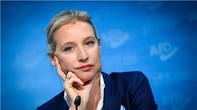 AfD-Chefin Alice Weidel freut sich zwar über den Stimmenzuwachs ihrer Partei bei der Landtagswahl in Brandenburg. Dass eine Regierungsbeteiligung dennoch für die AfD bisher in keinem Bundesland in Sicht ist - anders als für das BSW - sorgt in der AfD-Spitze allerdings nicht für gute Laune.