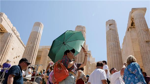 Akropolis: Selbst für Touristen gilt Besuchsverbot (Archivbild)