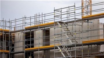 „Aktuell melden 11,9 Prozent der Unternehmen im Wohnungsbau Finanzierungsschwierigkeiten. Das ist der höchste Wert seit über 30 Jahren“, teilt das Ifo-Institut mit.