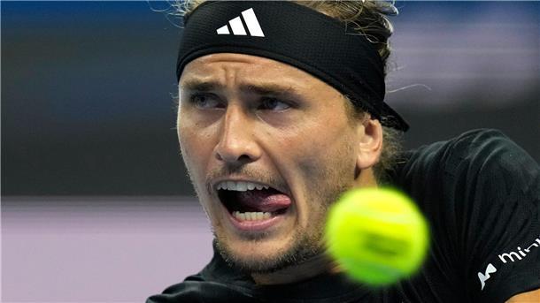 Zverev schafft ersten Sieg nach US-Open-Aus Alexander Zverev gewinnt souverän gegen den Italiener Lorenzo Sonego.