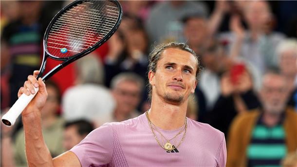 Alexander Zverev steht in Hamburg im Achtelfinale.
