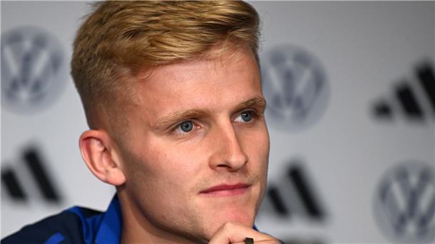 Nordirlands Coach: Deutschland noch Fußball-Supermacht Alistari McCann freut sich auf das Duell mit Deutschland.