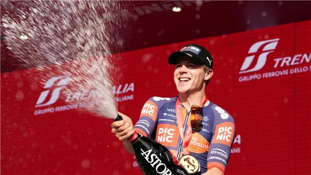 Alkohol ab 14? Regeln sollen strenger werden Alkohol trinken wird regelmäßig mit Erfolgen verbunden, wie etwa hier beim Sport.