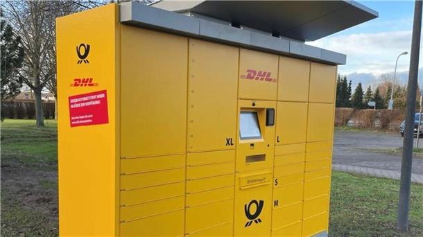 Poststation der Deutschen Post und DHL