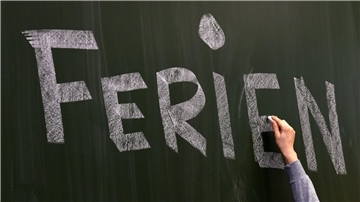 Als erste starten die Kinder in drei ostdeutschen Bundesländern. (Symbolbild)