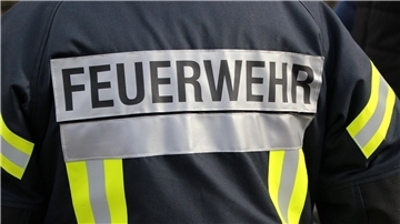 100.000 Euro Schaden bei Brand in Fintel - Menschen nicht verletzt Feuerwehr-Symbolbild