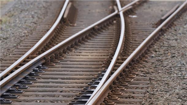 Am Güterbahnhof in Karlsruhe ist es zu einem tödlichen Unfall gekommen.