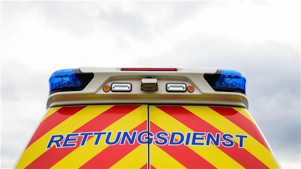 Zwei Tote bei Unfällen - und lebensgefährlich Verletzte Am Wochenende gab es eine Reihe schwerer Verkehrsunfälle. (Symbolbild)