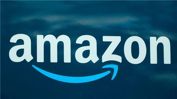 Amazon-Logo auf einem US-Lieferwagen.