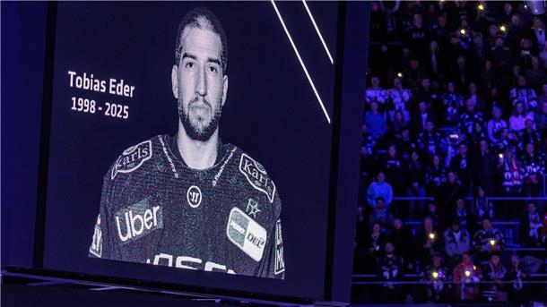 An Tobias Eder wird während der Eisbären-Spiele weiterhin erinnert.