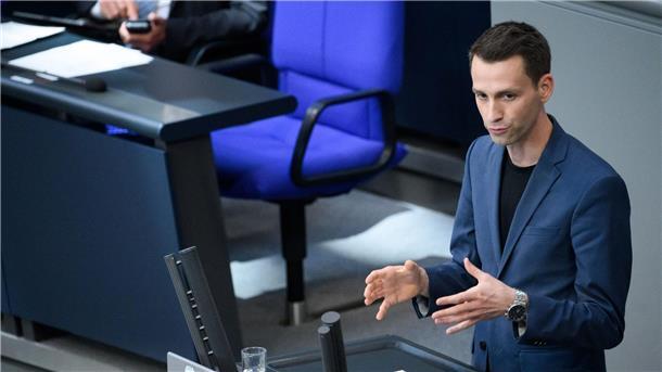 Grünen-Fraktion will Konjunktur mit Bau-Förderung ankurbeln Andreas Audretsch (Bündnis 90/Die Grünen) will insbesondere die Baubranche kräftig fördern.