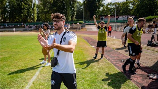 Anfang September beginn die Icon League von Ex-Fußballprofi Toni Kross und Streamer Elias Nerlich.