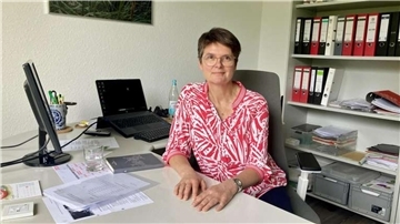 Anke Dittmers koordiniert die Einsätze der Dorfhelferinnen in den Bereichen Bremervörde, Rotenburg und Stade.