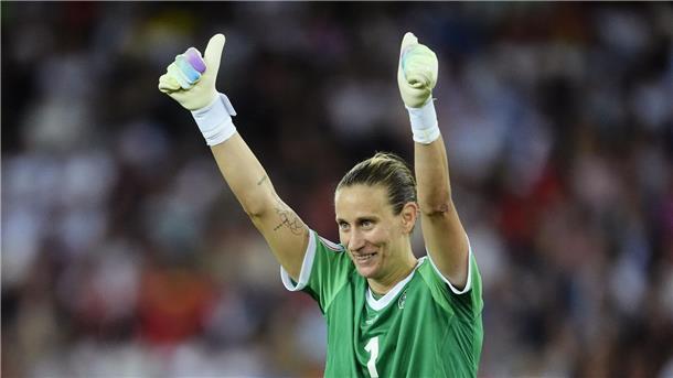 Die Besten auf dem Fußball-Platz Ann-Katrin Berger ist zur „Fußballerin des Jahres“ gewählt worden.
