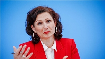 „Antidiskriminierung ist in der Mitte angekommen“, sagt die Antidiskriminierungsbeauftragte des Bundes, Ferda Ataman.