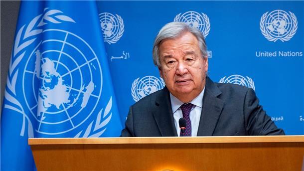 António Guterres, Generalsekretär der Vereinten Nationen, spricht während einer Pressekonferenz im Hauptquartier der Vereinten Nationen über die Lage in Israel nach dem Angriff der Hamas.