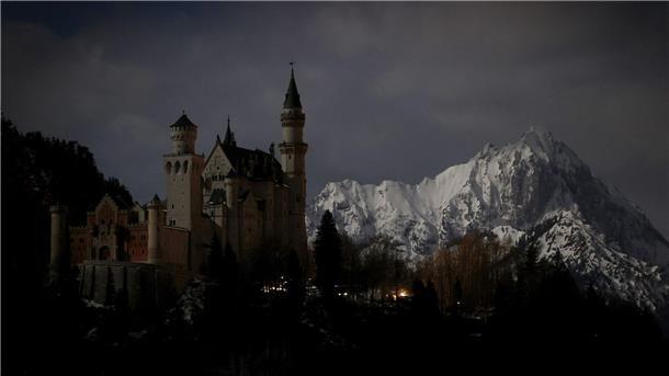Auch das Schloss Neuschwanstein nimmt an der „Earth Hour“ teil.