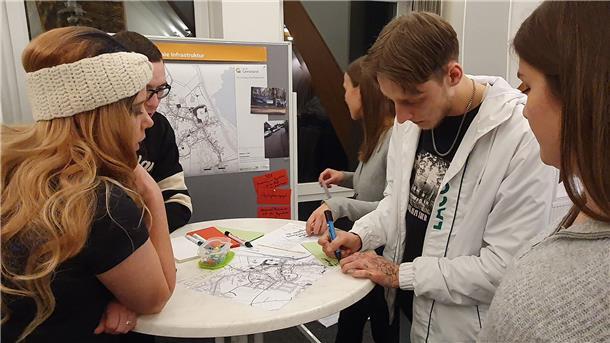 Auch die Jugend bringt ihre Vorstellungen ein. Von links: Mareike, Paul, Laura, Philipp und Rita.