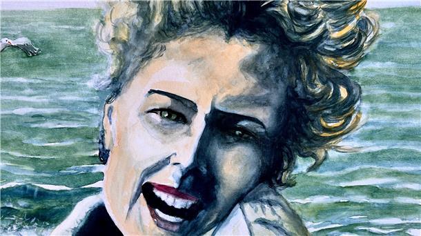 Eine Frau auf einem gemalten Bild vor der Nordsee.