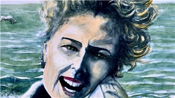 Eine Frau auf einem gemalten Bild vor der Nordsee.