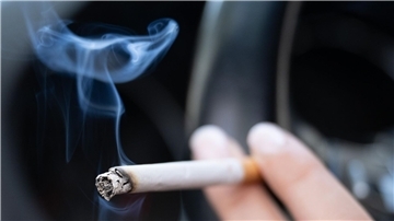 Zwei Drittel der Alltagshandlungen erfolgen per Autopilot Auch eine Sucht wie Rauchen ist letztlich eine Gewohnheit. (Symbolbild)