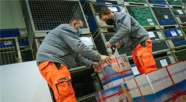 Auch in diesem Jahr wollen die Johanniter Weihnachtspakete an Bedürftige im In- und Ausland verteilen.