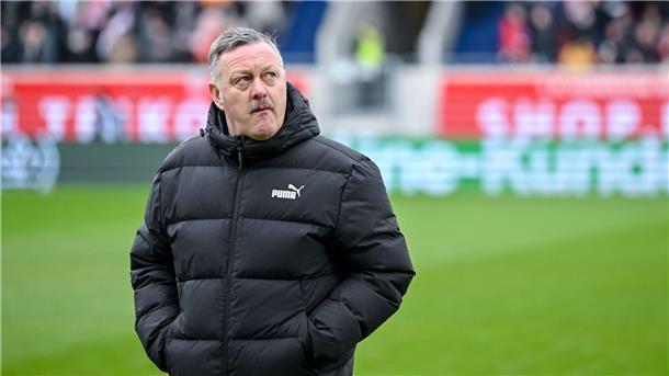 Auch Roland Virkus steht als Sportchef in der Kritik