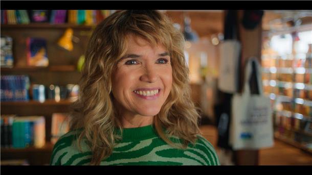 Auch sie ist Single in der Serie „Perfekt verpasst“: Anke Engelke.