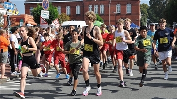 Auch zahlreiche Kinder und Jugendliche gingen an den Start.