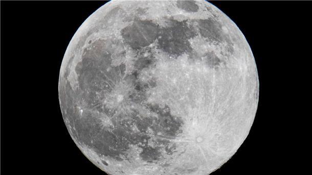 Auf dem Mond ticken die Uhren anders.