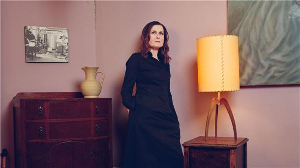 Alison Moyet feiert Jubiläum: „Ich erwarte keinen Hit mehr“ Auf dem neuen Album „Key“ interpretiert Moyet Hits neu.