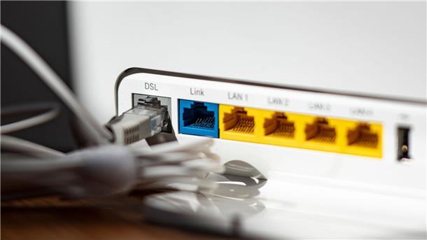 Schlechtes Internet? Preisminderung nur wenig genutzt Auf dem Papier klingt der Internetvertrag großartig, in der Praxis hingegen hakt es gewaltig? Ist das der Fall, so haben die Bundesbürger seit Dezember 2021 einen Anspruch auf geringere Zahlungen an ihren Internetanbieter.