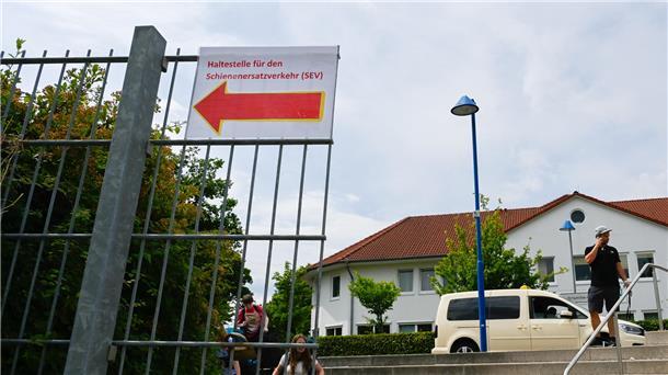 Auf den Bühnen, vor den Bühnen und auf den Zeltplätzen - nur glückliche Menschen...