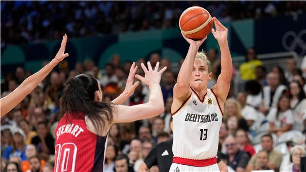 Auf Leonie Fiebich kommt es bei der Basketball-EM ganz besonders an.