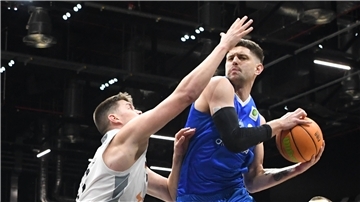 Aus seiner Zeit bei den Gladiators Trier und den Lions Karlsruhe kennt der Neuseeländer Matt Freeman (rechts) bereits die ProA.