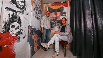 Peter Hilton Fliegel, Tobias Rott