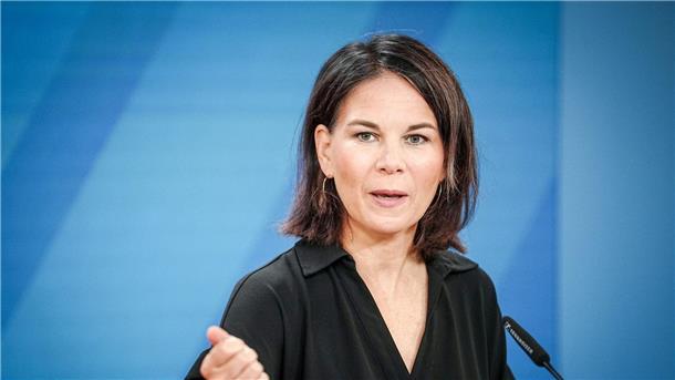 Außenministerin Annalena Baerbock besucht heute Ruanda.