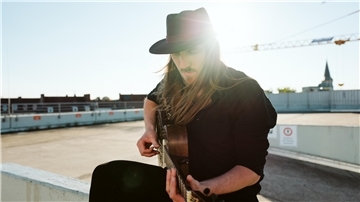 Bad Temper Joe aus der ostwestfälischen Provinz kommt mit seiner Blues-Musik ins Cultimo nach Gnarrenburg.